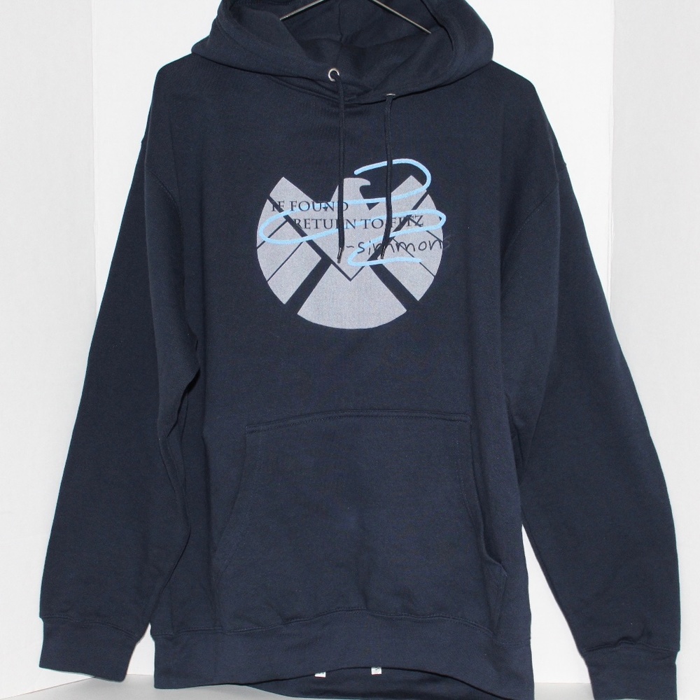 NWT Redbubble Men's  "If Found Return To Fitz"
